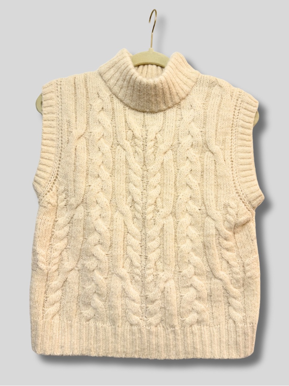 NWT a new day Cream Cable Knit Sleeveless Turtleneck Sweater Vest